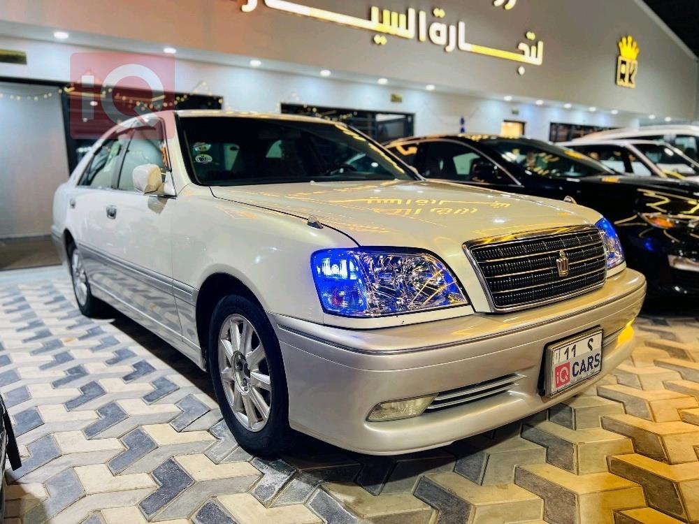 تويوتا كراون